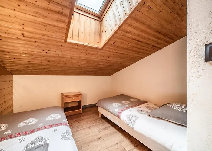 アパートホテル La Fleche D'or シャテル