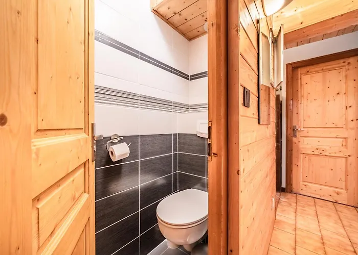 アパートホテル La Fleche D'or