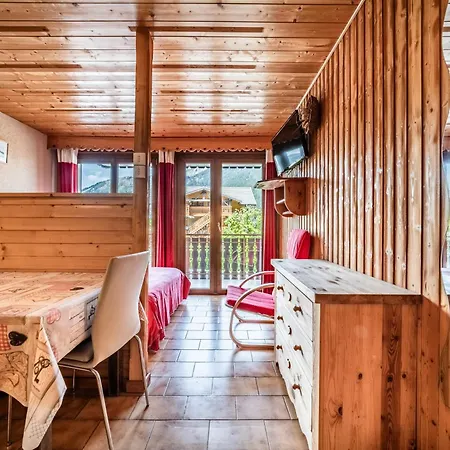 Aparthotel La Fleche D'or 3*