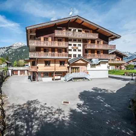 La Fleche D'or Aparthotel 3*